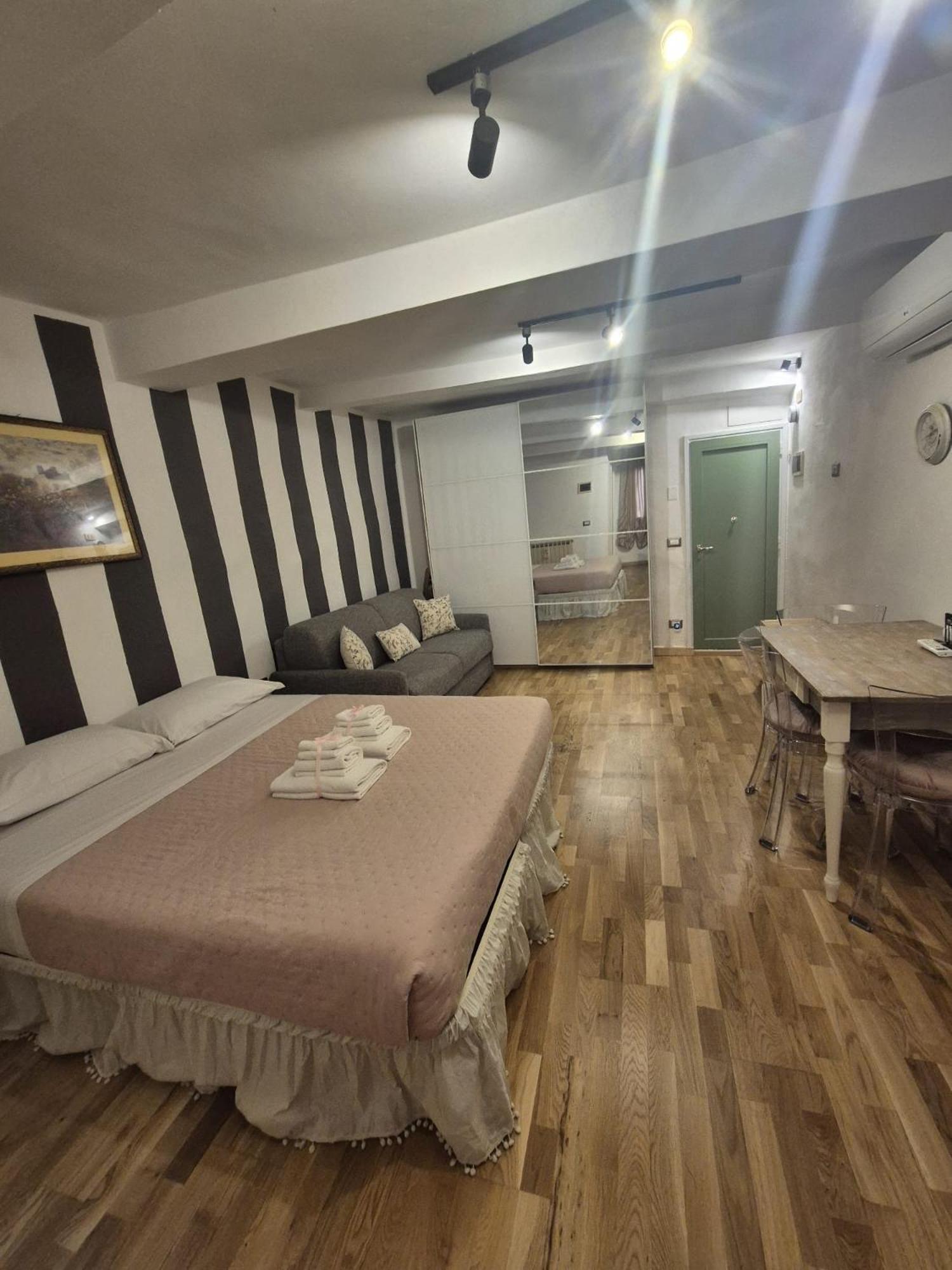 Ognissanti Dream Suites Флоренція Екстер'єр фото